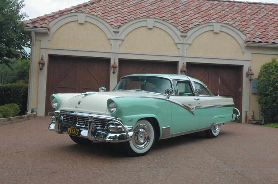 Ford Fairlane Crown Victoria Coupe '1956